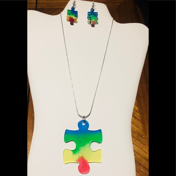 💙💚💛❤️🧩 Autism awareness Puzzle piece Necklace/pendant set Made to Order - Picture 4 of 6